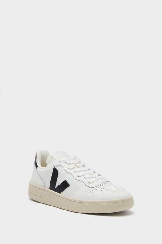 Extra White Black V-10 Sneakers